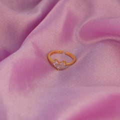 Golden diamond cut heart Ring