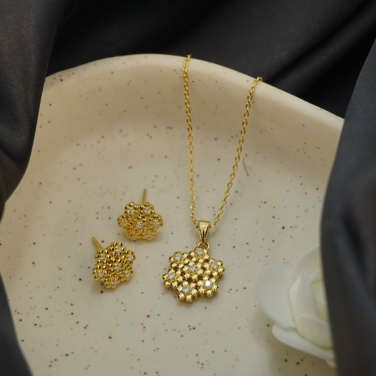 Golden Blossom Pendant with Earrings